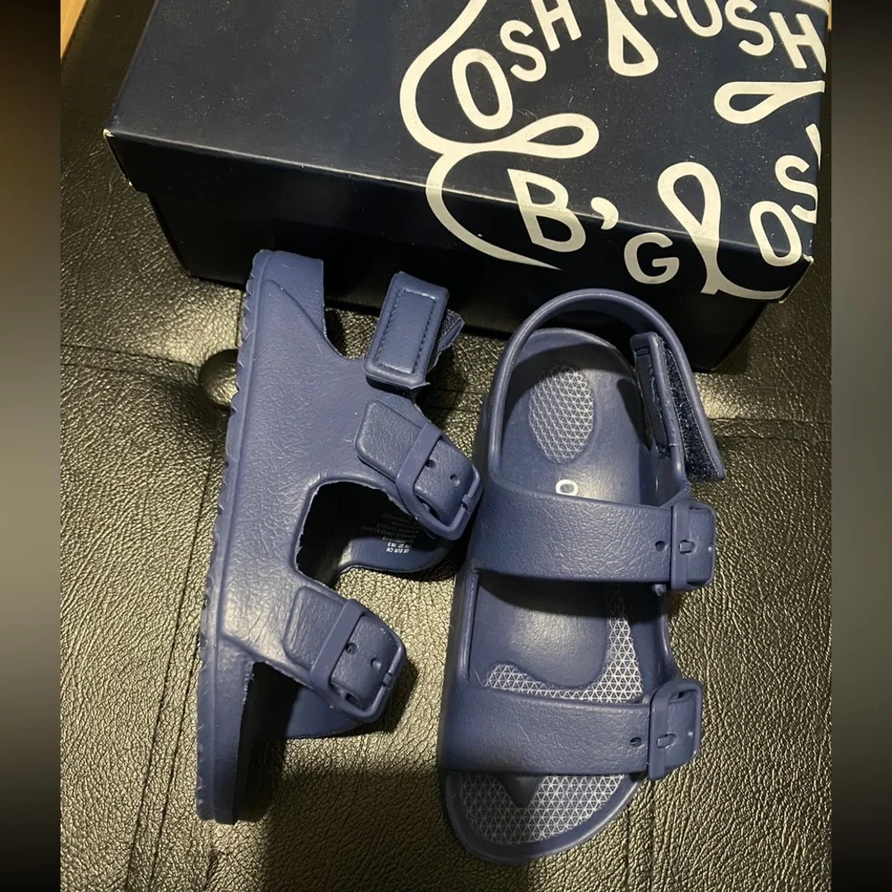 BRAND NEW Osh Kosh B’Gosh Navy Unisex Toddler Sandals